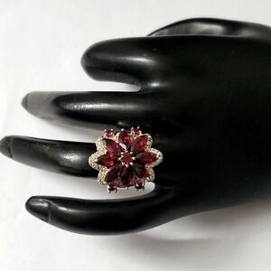 Watch Video / Rare Garnet Pink Sapphire Sterling Silver 925 Flower Halo Ring